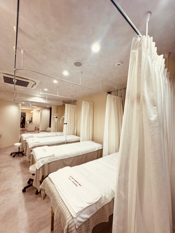 aila nail beauty spa pedicure manicure near me (9)